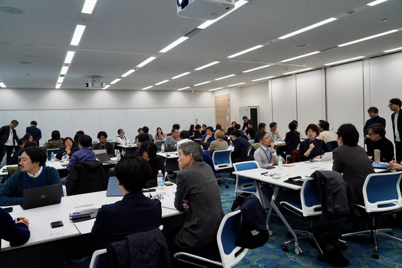 B2Bコネクト第2回　全体を俯瞰した参加者同士の話し合いの様子