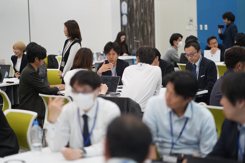 B2Bコネクト第3回　参加者同士の話し合いの様子
